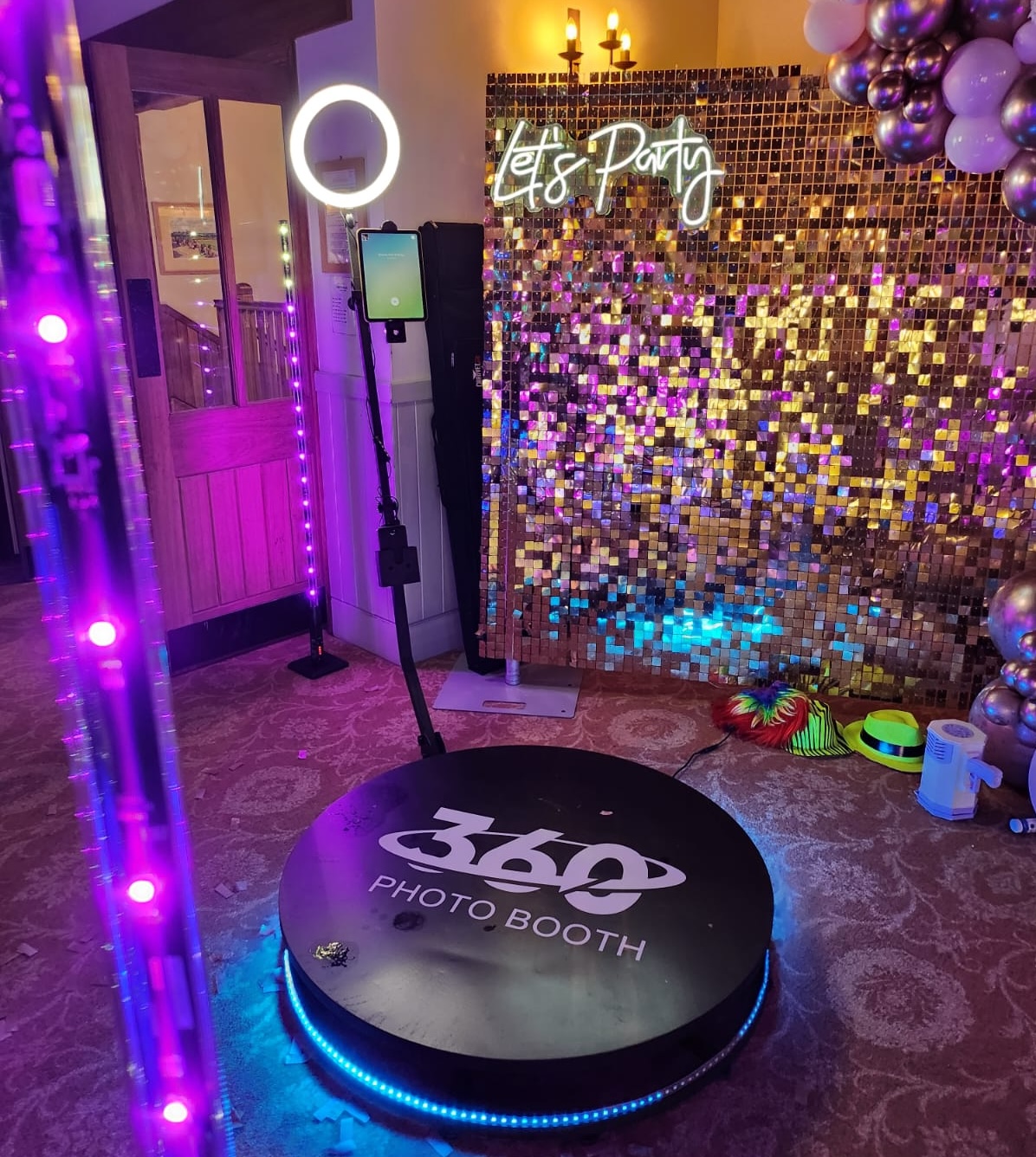 Guests spinning 360 booth